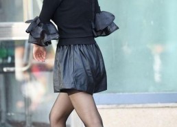 国产黑丝袜在线,国产黑丝袜的时尚魅力与性感演绎